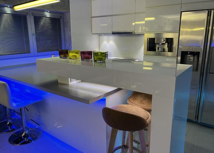 Nice Life - Luxury Apartment In The Old Town. บราติสลาวา ภายนอก รูปภาพ